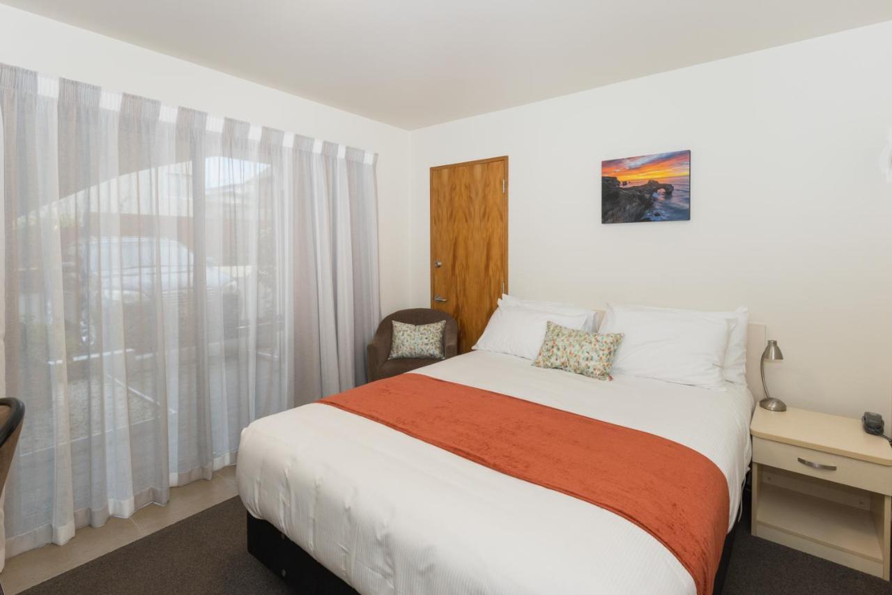 Bella Vista Motel Дюндин Екстериор снимка